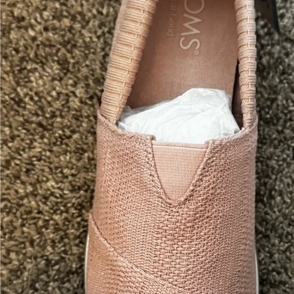 Toms Pink Knit Women's Sneakers - Picture 4 of 4
